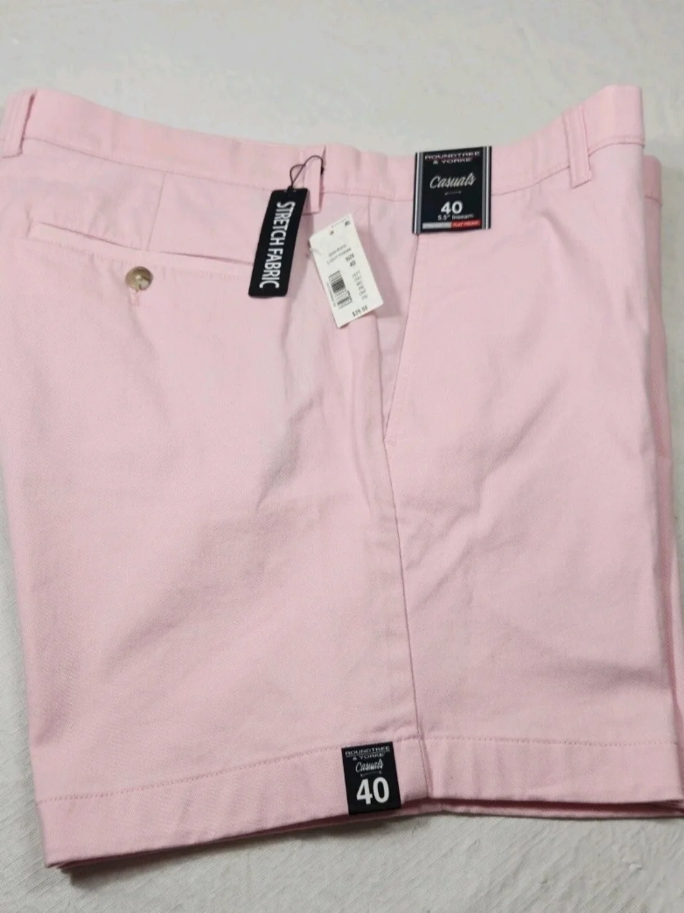 Roundtree & Yorke Mens Size 40 Shorts Classic Chino Flat Front Pink NWT 05